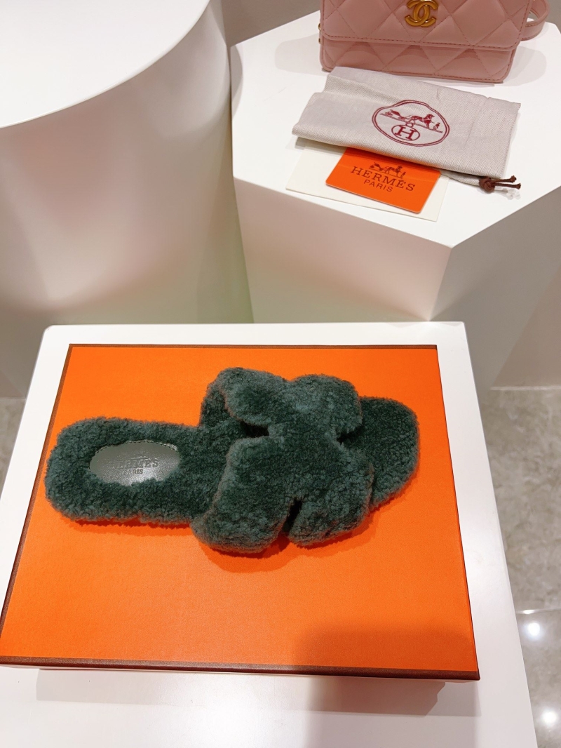 Hermes Slippers